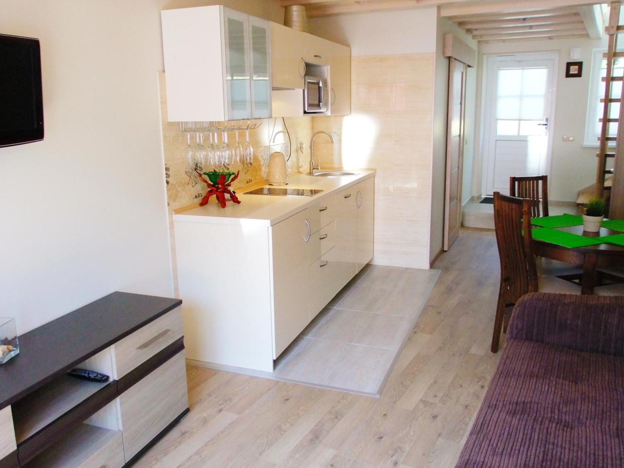 Irinos Apartamentai 奈达 外观 照片